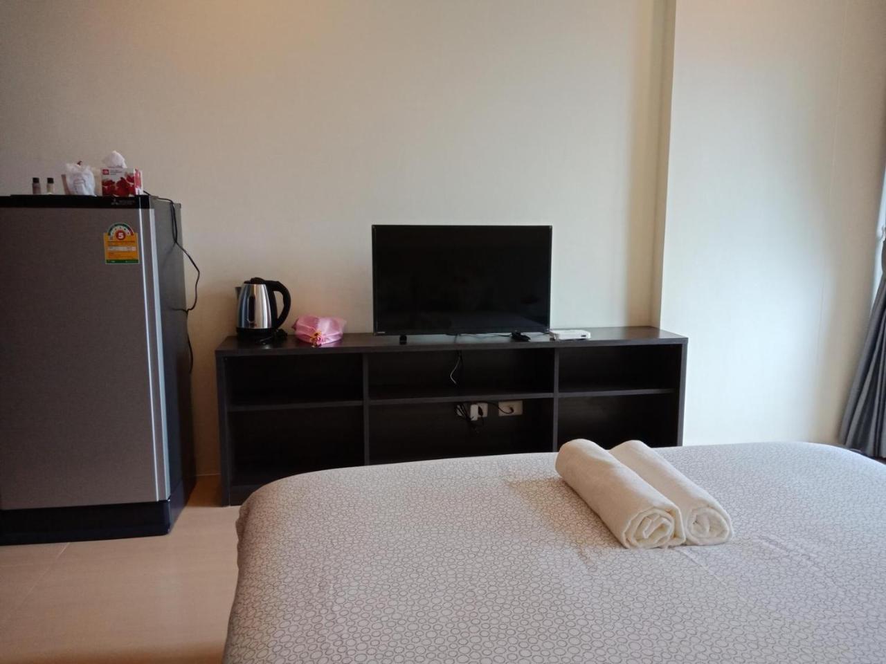 Plume Residence Minburi Банкок Екстериор снимка