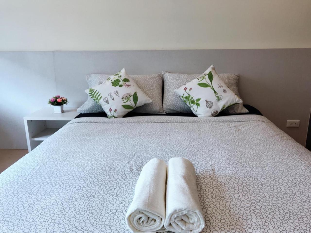 Plume Residence Minburi Банкок Екстериор снимка