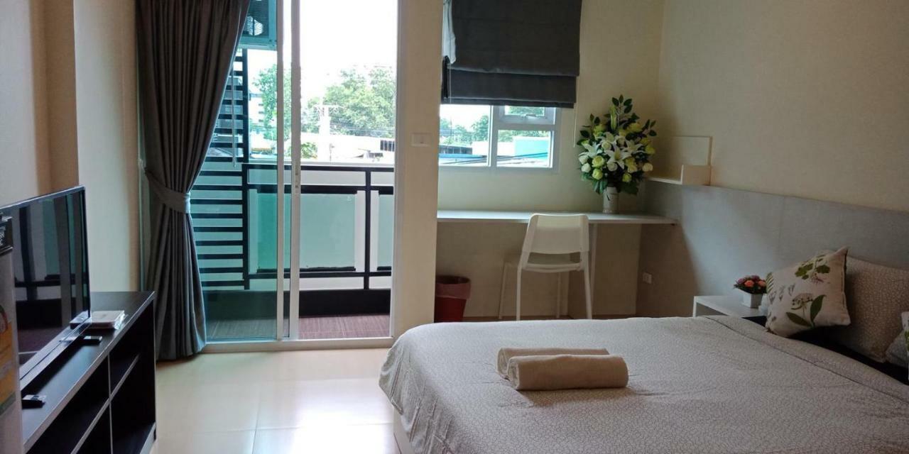 Plume Residence Minburi Банкок Екстериор снимка