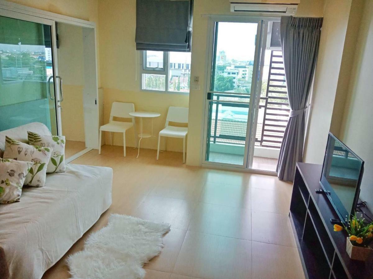 Plume Residence Minburi Банкок Екстериор снимка